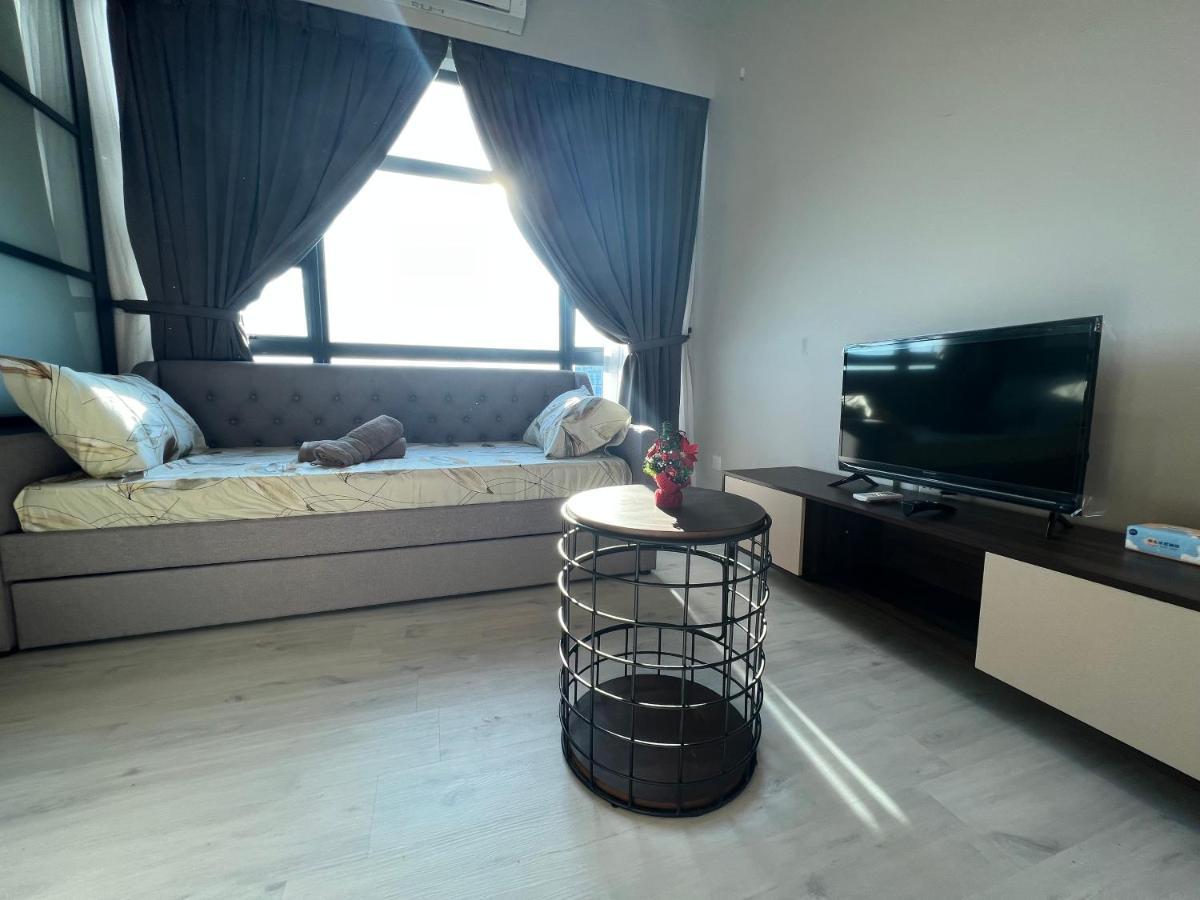 Tk Homestay - Sea View And Mount Kinabalu View Kota Kinabalu Luaran gambar